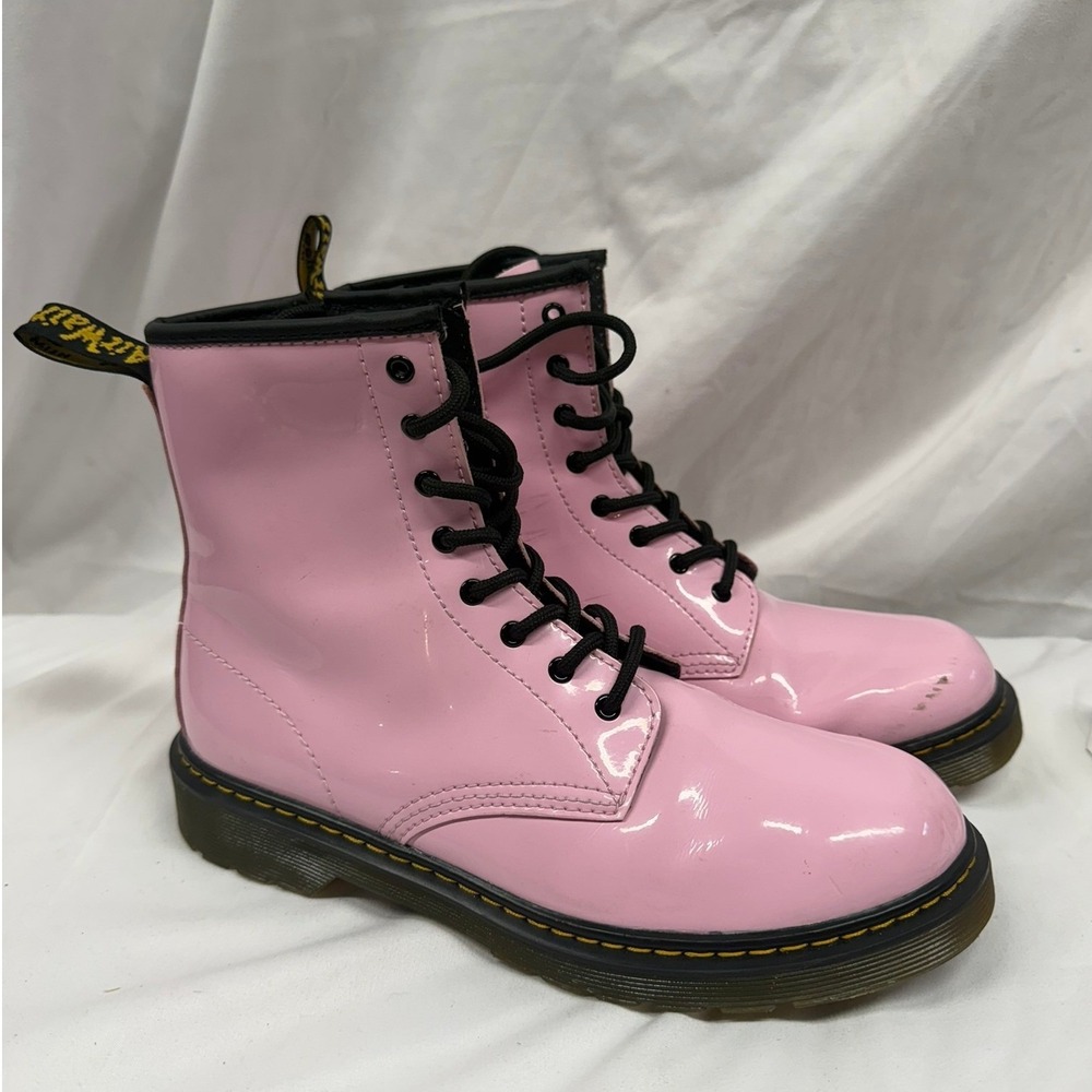 Dr. Martens Women's Sz 7 1460 Pink‎ Patent Leather Side Zip Combat Lace Up Boots
